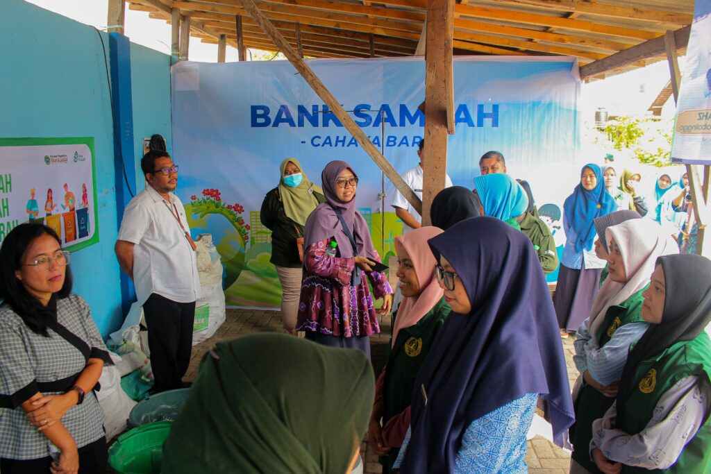 IMG-20250625-WA0016-1024x683 Nurul Jadid Pelopor STBM di Lingkungan Pesantren