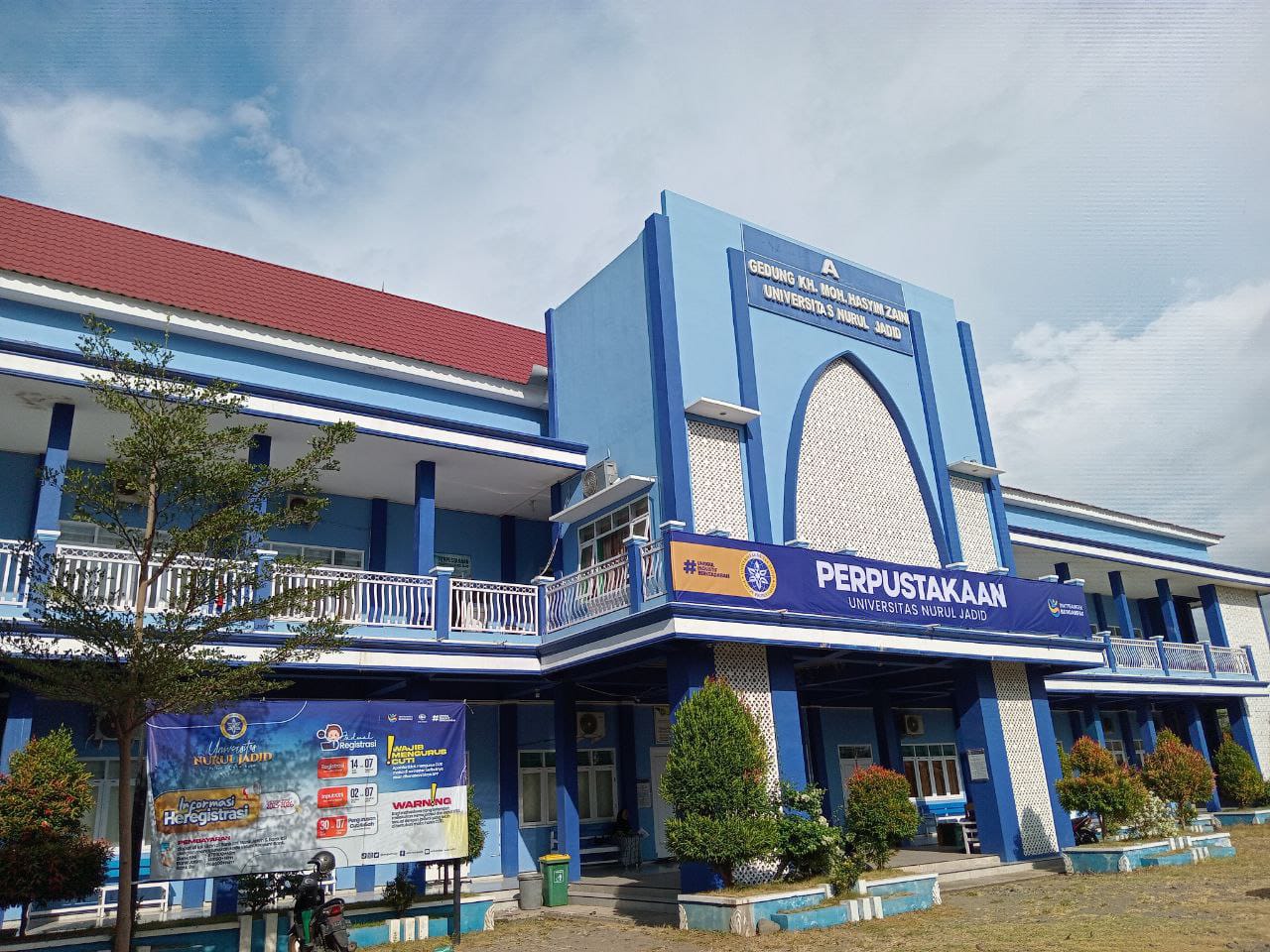 UNUJA Raih Akreditasi A untuk Perpustakaan dari Perpusnas RI